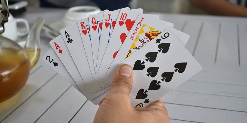 Tìm hiểu chi tiết về xì tố 7 cây VSBET